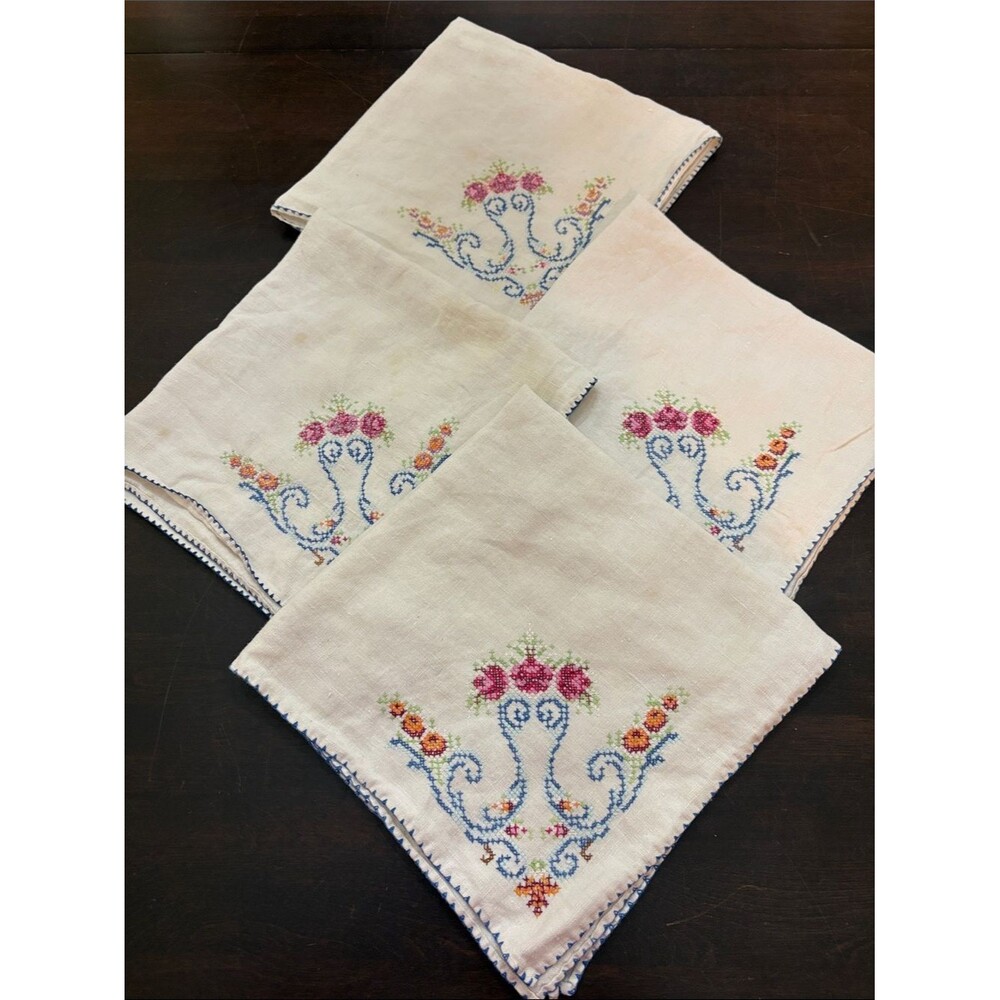 4 Flower Cross Stitch napkins